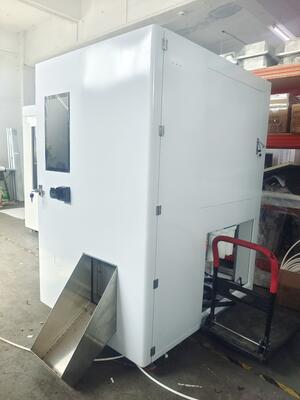 Máy bán lẻ Haloo Nhà cung cấp màn hình Máy bán hàng băng 24 giờ để đóng gói tự động Máy bán băng ATM